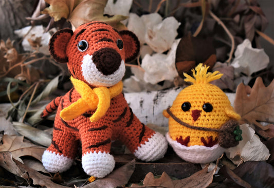 image by Photo by Татьяна Контеева: https://www.pexels.com/photo/close-up-of-knitted-toys-10585181/
